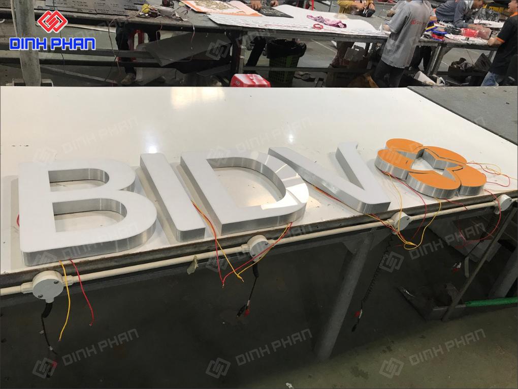 Gia Công Chữ Nhôm BMT Hiện Đại, Giá Rẻ