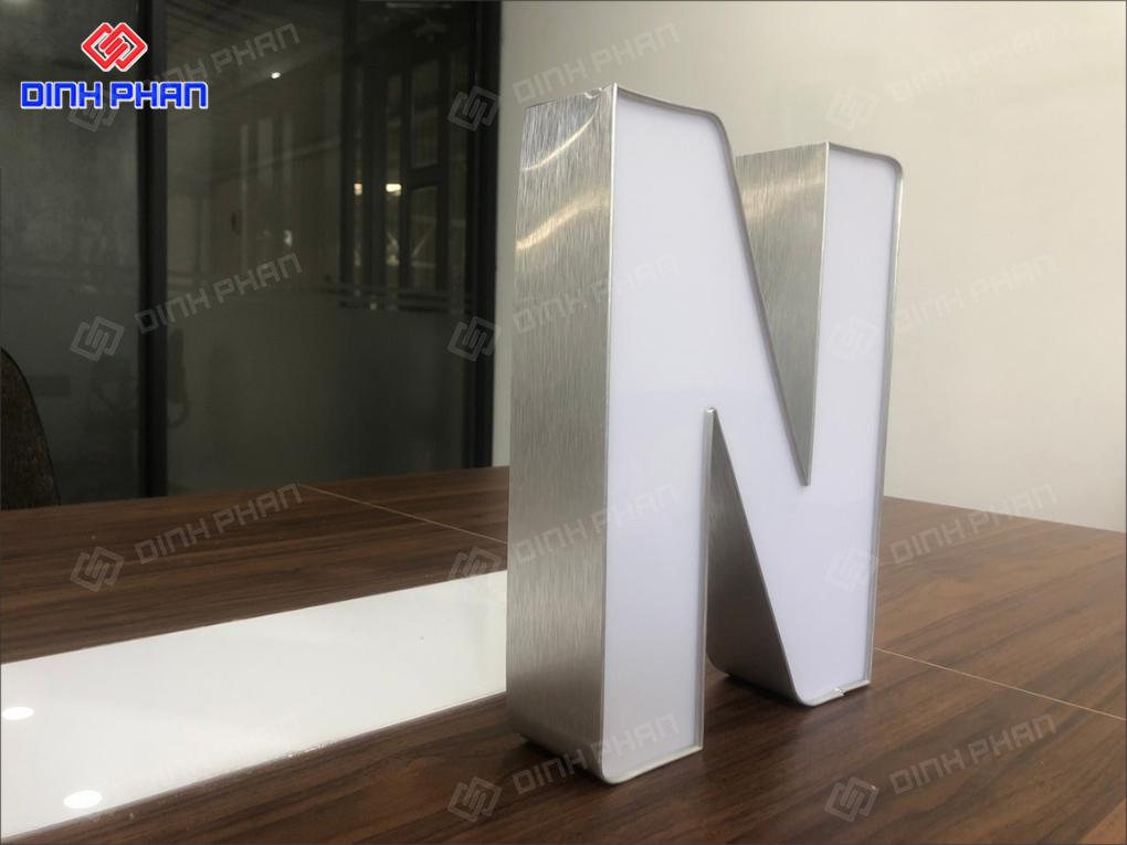Gia Công Chữ Nổi Quảng Cáo BMT Bền Đẹp, Giá Rẻ