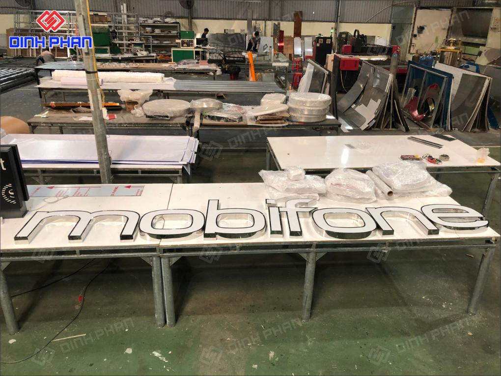 Gia Công Chữ Nổi Quảng Cáo BMT Bền Đẹp, Giá Rẻ
