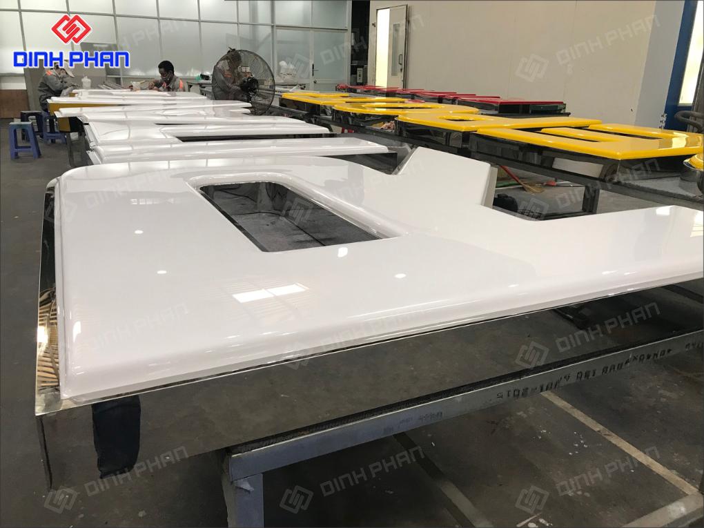 Gia Công Chữ Nổi Quảng Cáo BMT Bền Đẹp, Giá Rẻ