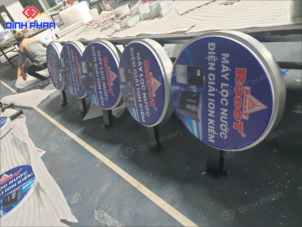 Làm Hộp Đèn Hút Nổi BMT Giá Rẻ, Nổi Bật