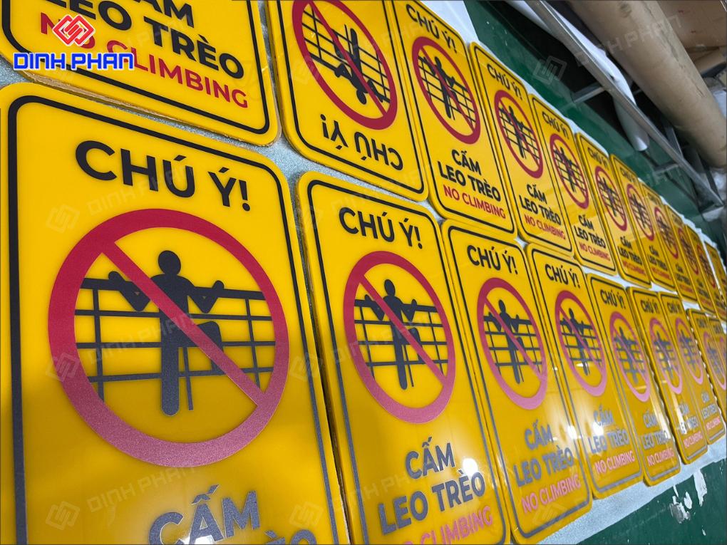 In UV BMT Giá Rẻ, Chất Lượng Cao, In Nhanh
