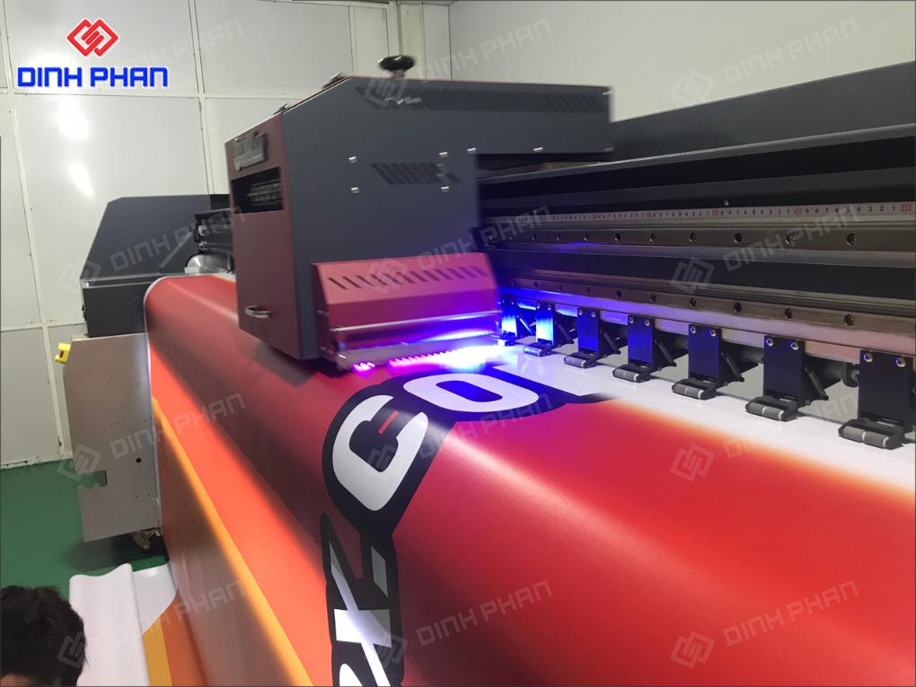 Dịch Vụ In UV Cuộn BMT Giá Rẻ, Chất Lượng