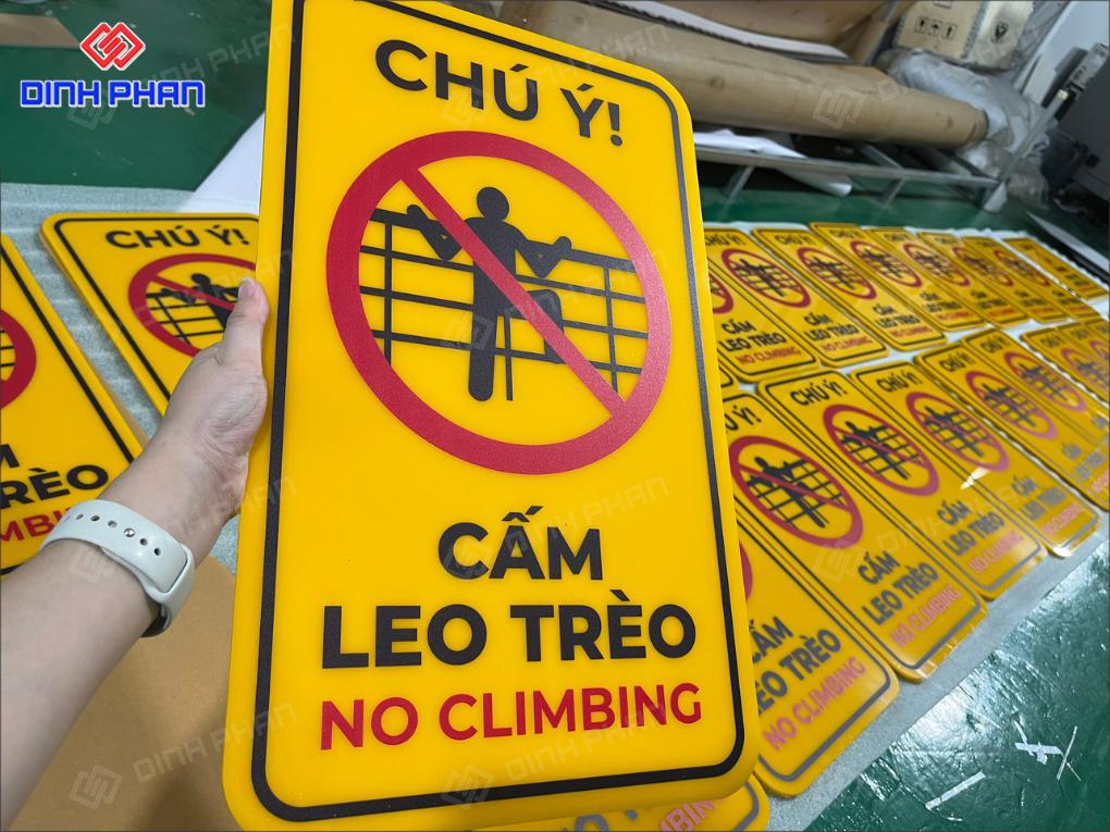 Dịch Vụ In UV Phẳng BMT Giá Rẻ, Uy Tín