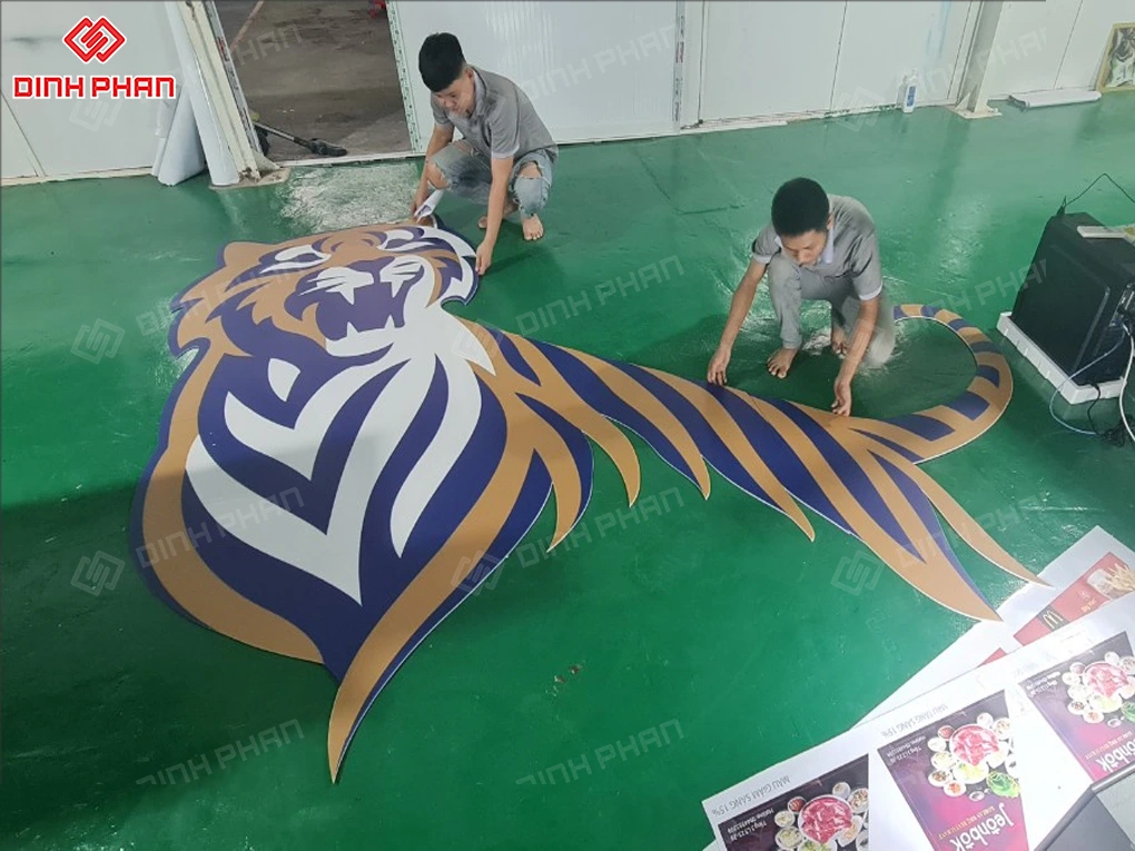 Dịch vụ in UV phẳng tại Buôn Ma Thuột lấy ngay, giá tốt dich-vu-in-uv-phang-tai-buon-ma-thuot