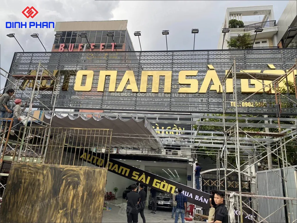 Làm bảng hiệu alu BMT đẹp, giá rẻ, uy tín Làm Bảng hiệu alu BMT