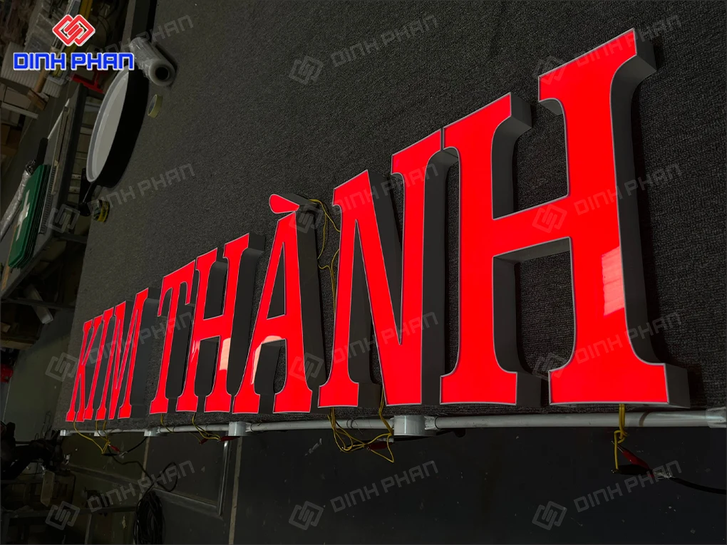 Làm bảng hiệu chữ nhôm BMT giá rẻ, chất lượng tốt nhất Làm bảng hiệu chữ nhôm BMT