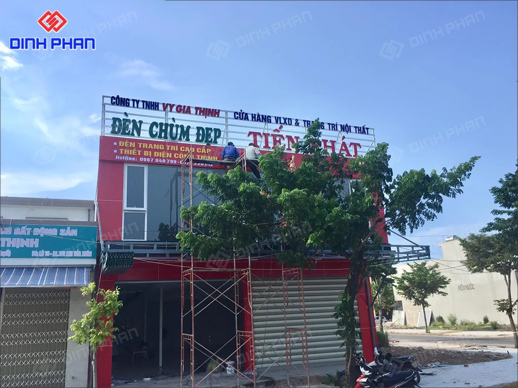 Làm bảng hiệu Pleiku giá rẻ