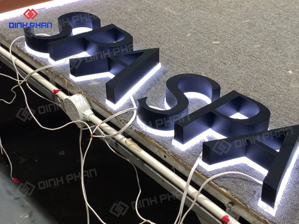 Làm chữ inox BMT giá rẻ, chất lượng và uy tín Làm chữ inox BMT