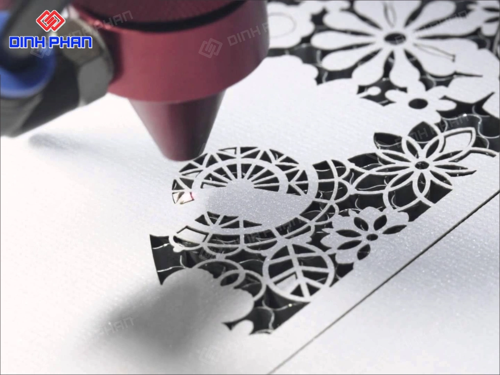 Gia công cắt CNC BMT