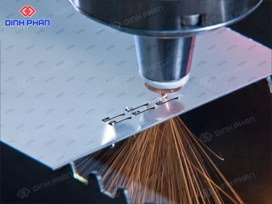 Dịch vụ gia công cắt CNC BMT giá rẻ, uy tín, chuyên nghiệp Gia công cắt CNC BMT
