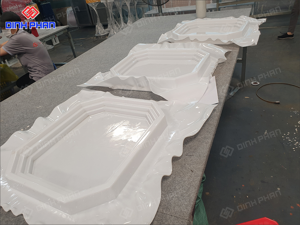 Gia công mica tại Buôn Ma Thuột chất lượng giá rẻ mô hình gia công mica hút nổi bmt