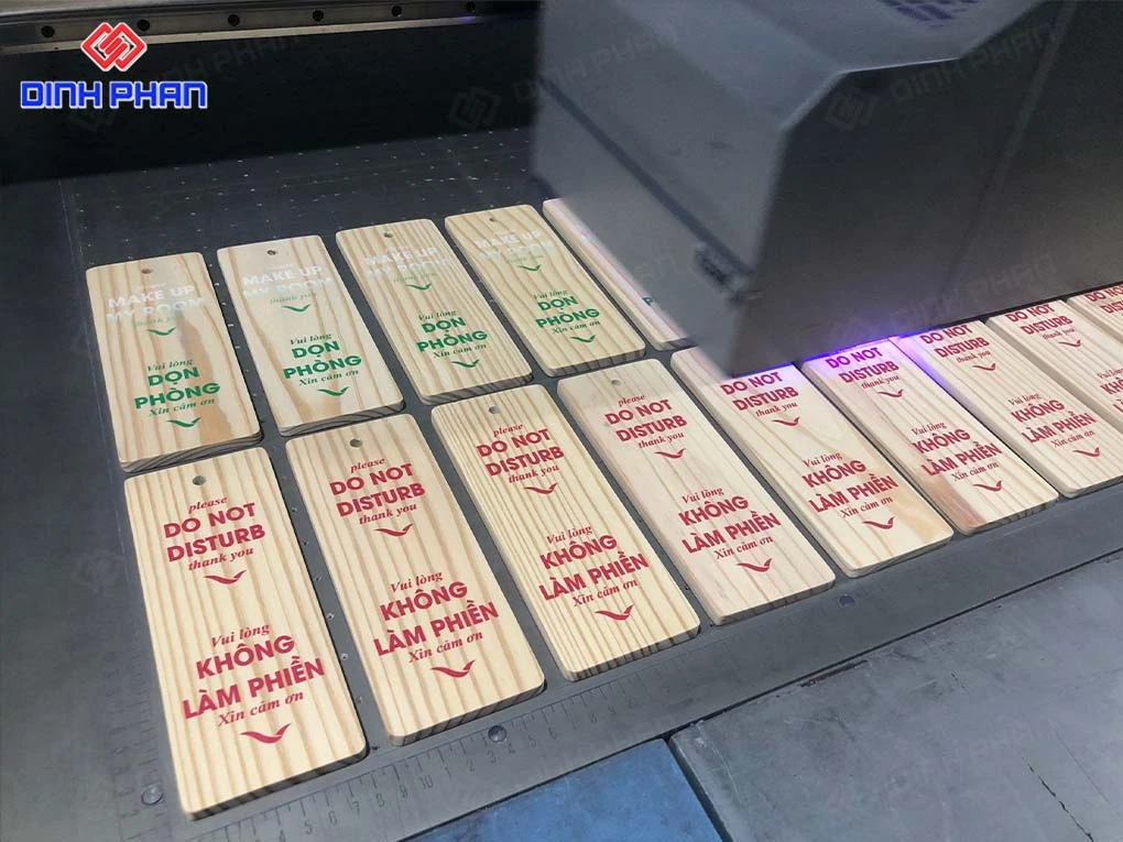 In uv giá rẻ BMT lấy ngay In uv giá rẻ BMT