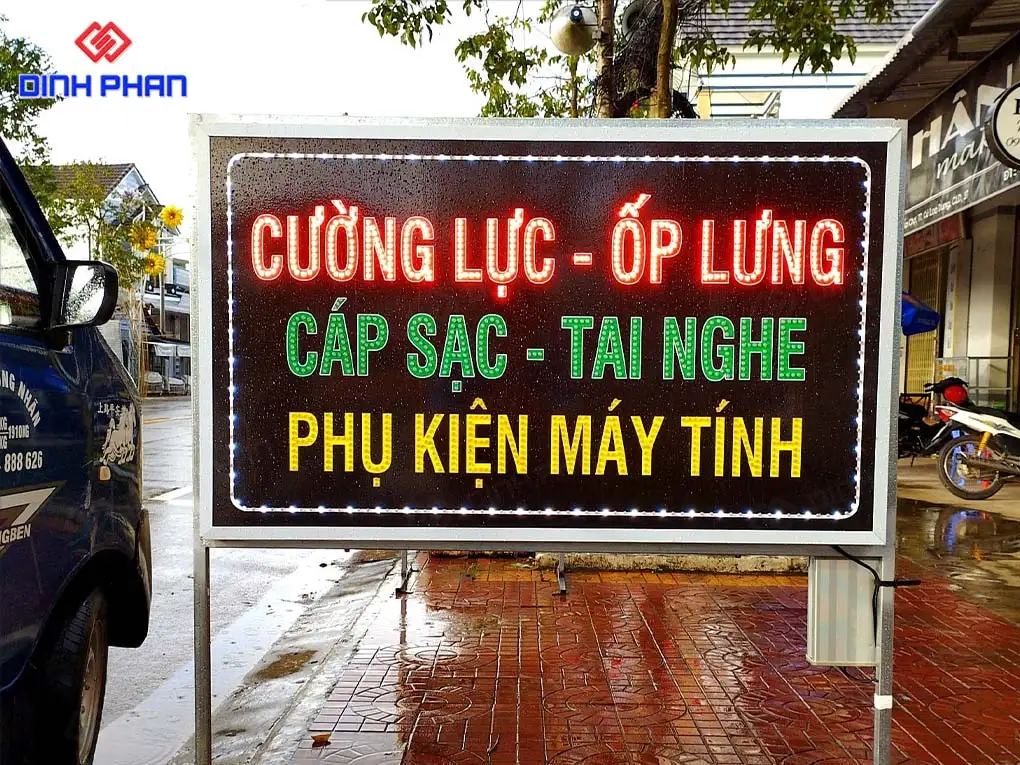 Làm bảng hiệu đèn led BMT