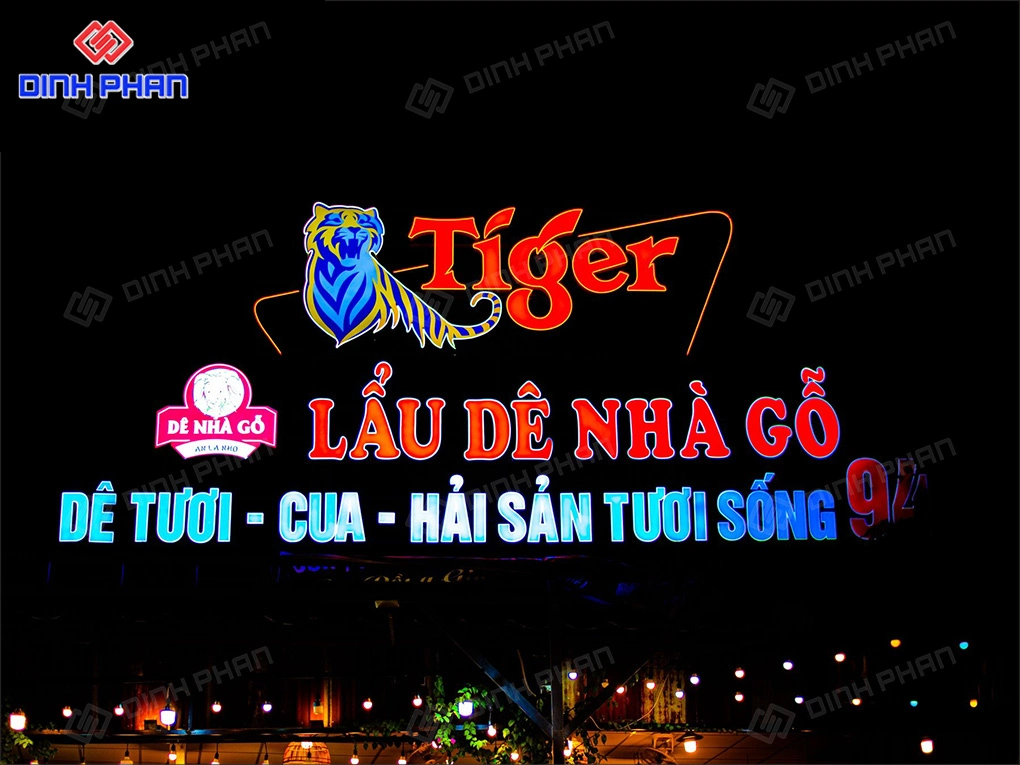 Làm bảng hiệu đèn led BMT