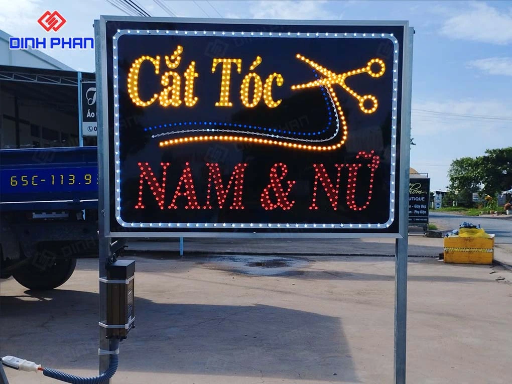 Làm bảng hiệu Neon Sign BMT