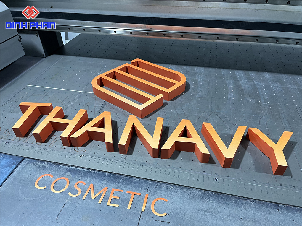 Bảng hiệu cửa hàng mỹ phẩm