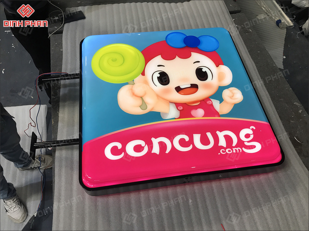 In UV Hộp Đèn Tại Buôn Ma Thuột Hộp đèn Con cưng