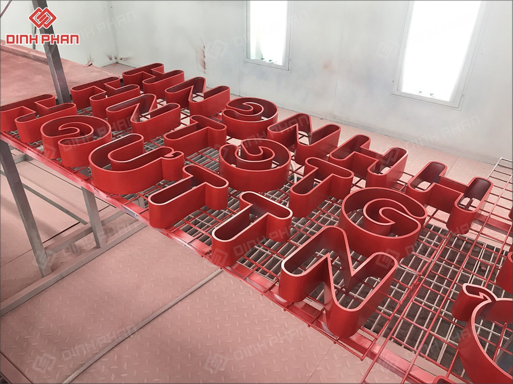 Gia công chữ inox hấp nhiệt