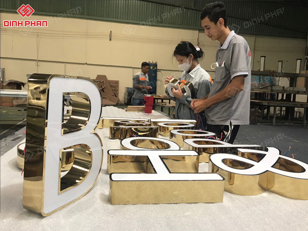 Gia công chữ inox tại xưởng