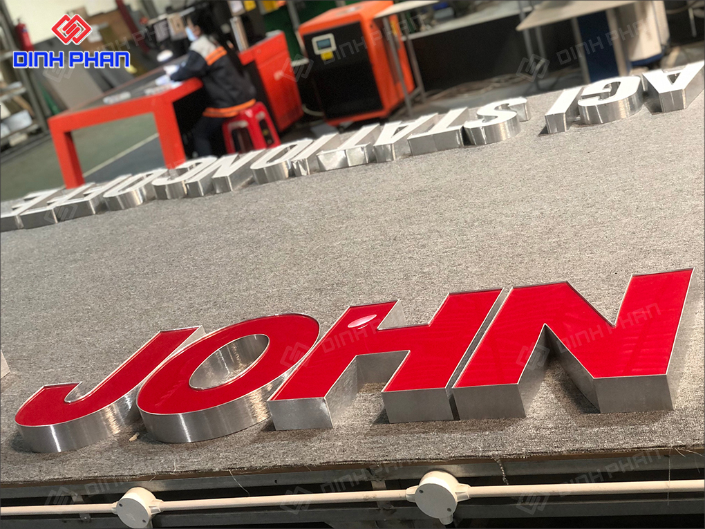Gia công chữ nhôm Đắk Nông sắt nét, đẹp Chữ nhôm mặt mica
