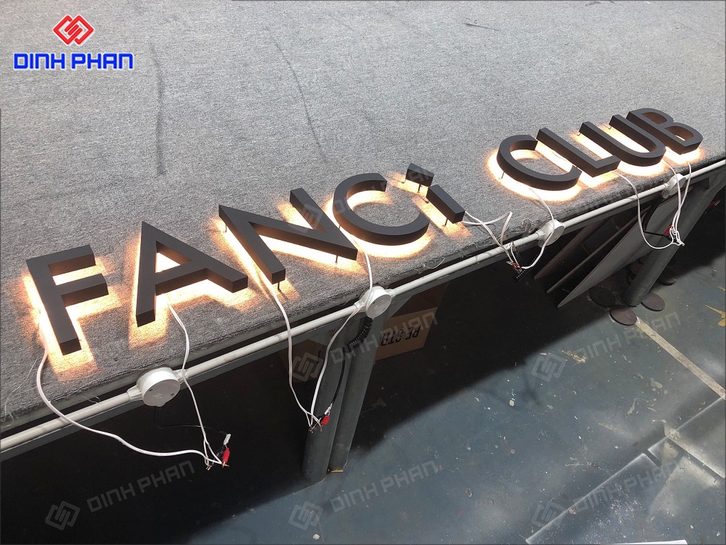 Gia công chữ inox Gia Lai bền đẹp, hiện đại cho bảng hiệu Chữ inox sáng chân