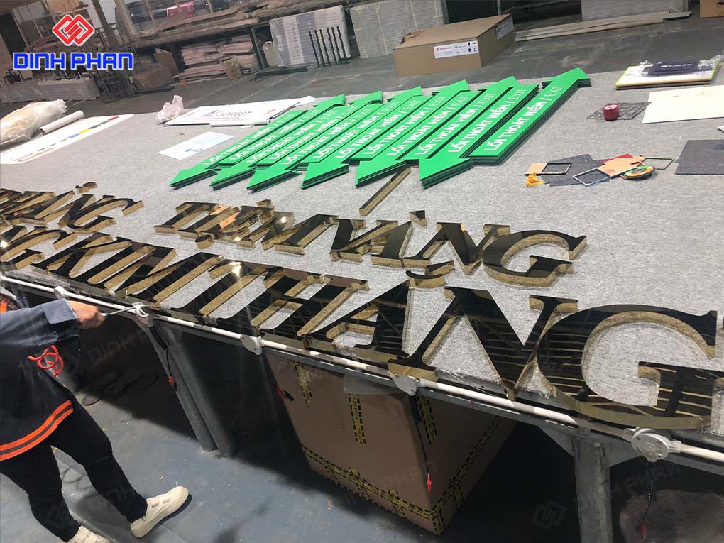 Gia công chữ inox Gia Lai bền đẹp, hiện đại cho bảng hiệu Bộ chữ tiệm vàng