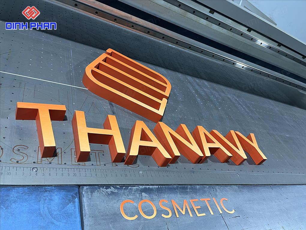 Gia công chữ inox Gia Lai bền đẹp, hiện đại cho bảng hiệu Bảng hiệu cửa hàng mỹ phẩm