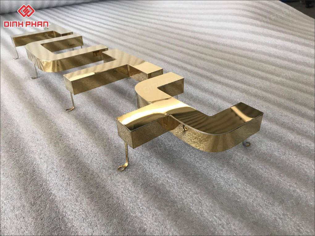 Chữ inox vàng