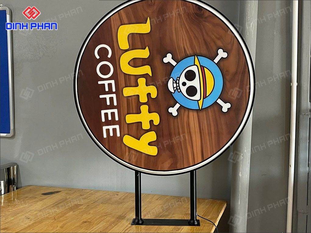 In UV Đà Lạt màu đẹp và sắc nét với giá tốt In UV mặt hộp đèn