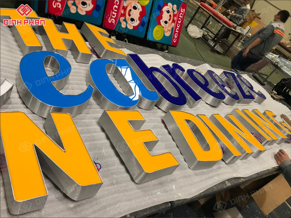 Gia công chữ inox 
