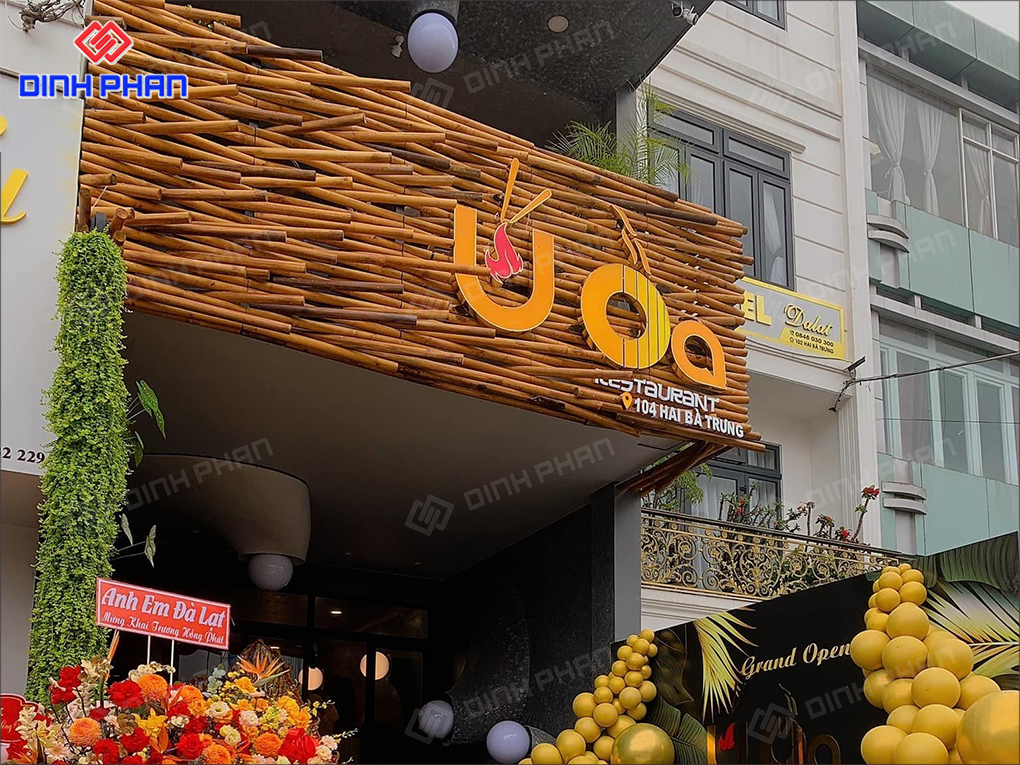 Bảng hiệu quán ăn 