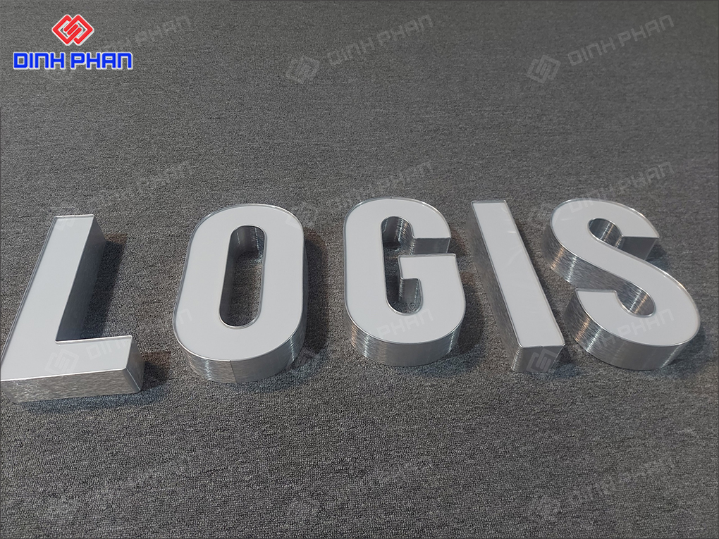 Bảng hiệu chữ nhôm 