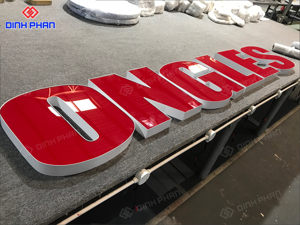 Bộ chữ nhôm gia công sắt nét, sáng đẹp 