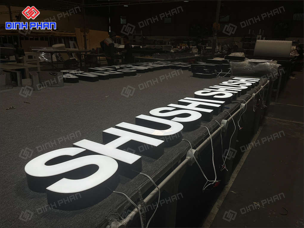 Bộ chữ nhôm mặt mica 