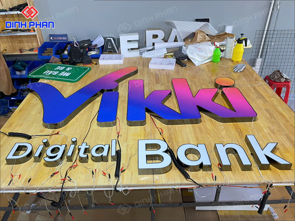 Làm bộ chữ ngân hàng Vikki Bank cao cấp, chuẩn nhận diện Bộ chữ hoàn thiện