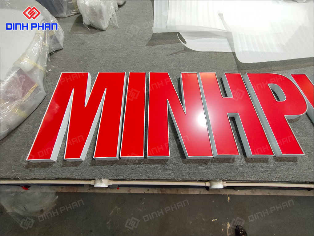 Bộ chữ cửa hàng tiệm vàng 