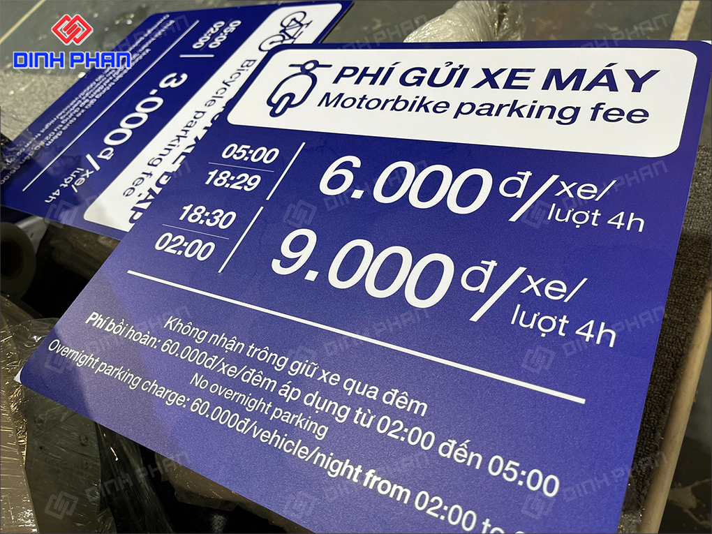 Bảng thông tin trong siêu thị, trung tâm thương mại