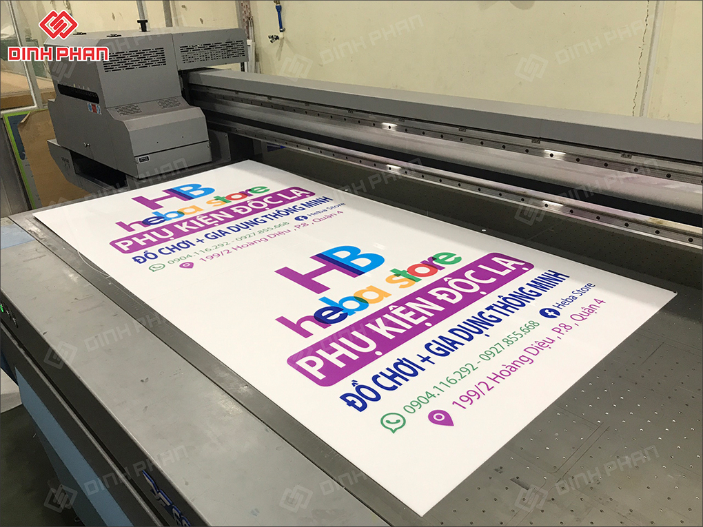 Bảng hiệu in UV 