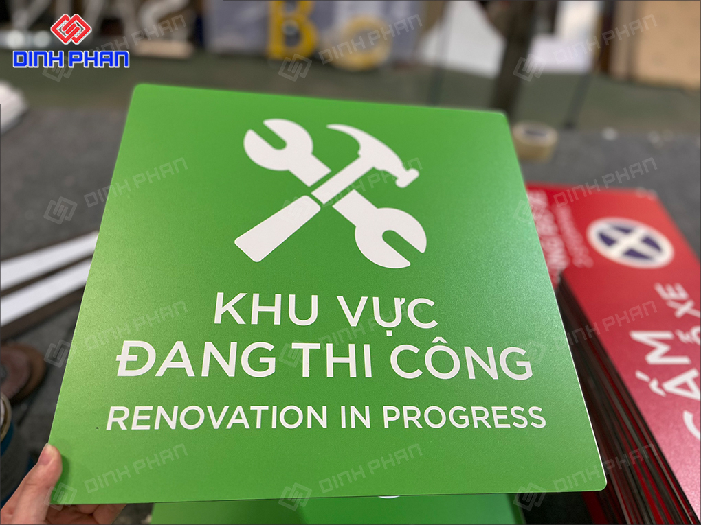 In UV phẳng Khánh Hòa hiện đại, sắc nét và bền màu Bảng thông tin in UV alu