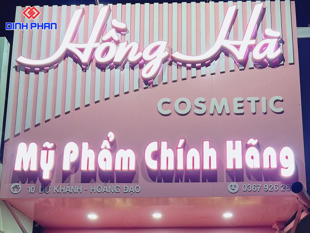 Bảng hiệu cửa hàng mỹ phẩm