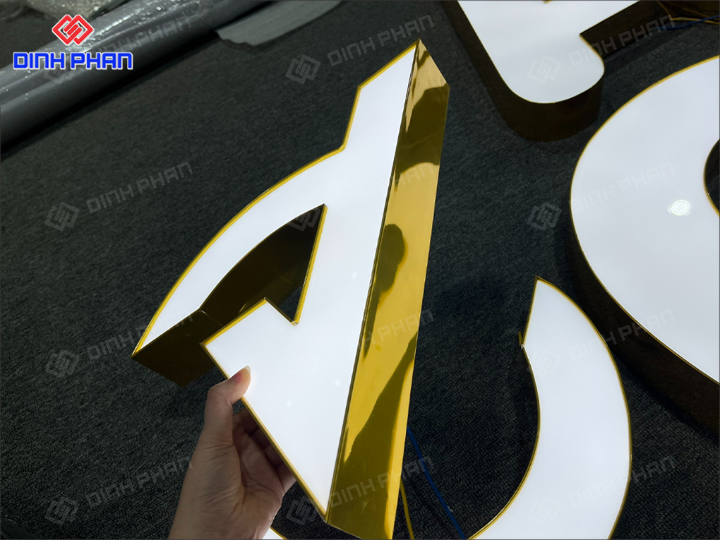 Làm chữ nhôm Nha Trang bền đẹp, hiện tại Logo thương hiệu gia công