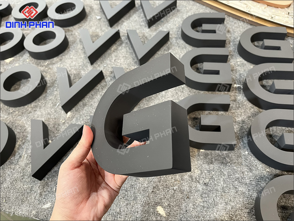 Chữ inox gia công 