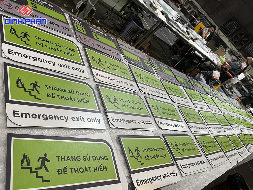 Bảng tên khu vực 