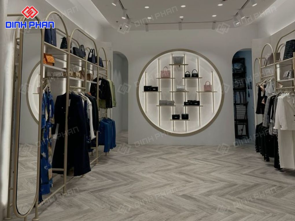 Thi công shop thời trang BMT