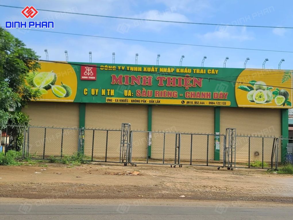 Bảng hiệu sầu riêng